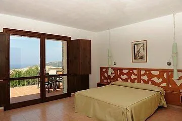 Orovacanze Alba Di Luna 3*